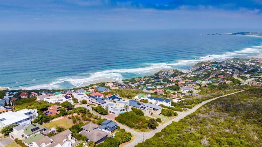 6 Bedroom Property for Sale in Brenton On Sea Western Cape